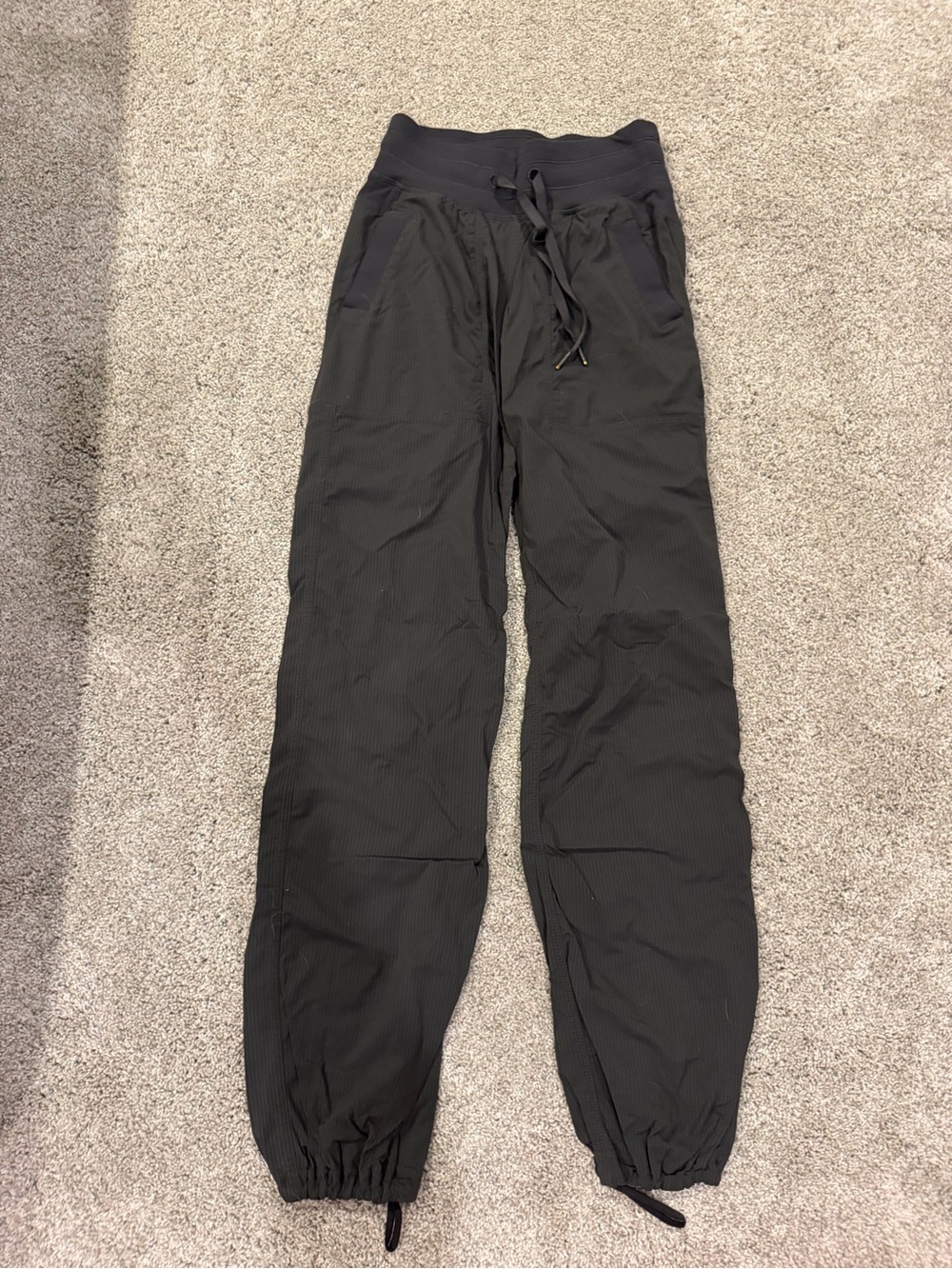 Lululemon Street to Studio Pants Size 0 Grey Ribbed Athletic Drawstring